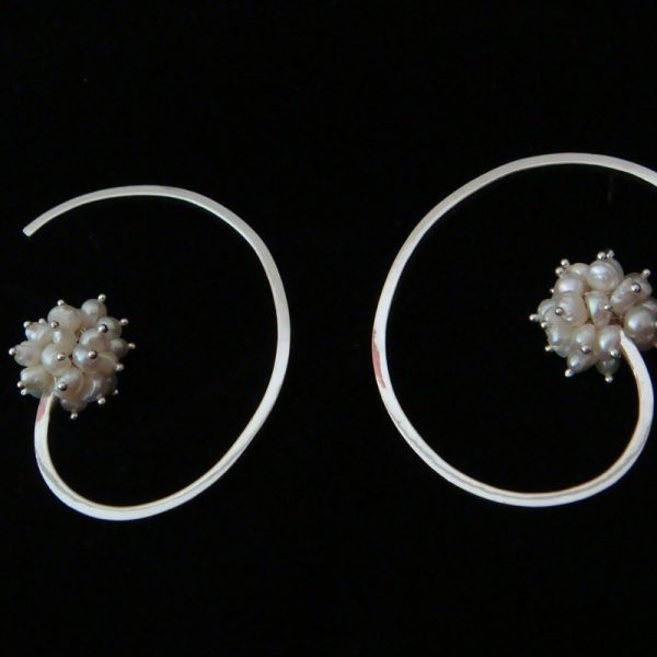 Argola Chuveiro de Pérolas